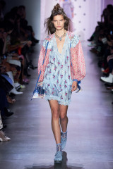 Faretta Radic - Anna Sui Spring/Summer 2020 Fashion Show in New York фото №1235366
