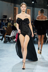 Alexandre Vauthier Haute Couture Spring/Summer 2020 Fashion Show in Paris фото №1244572