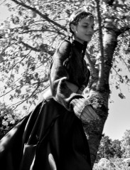 Faretta Radic - Vogue Spain by Camilla Akrans фото №1163661