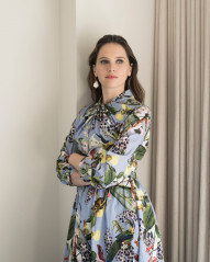 Felicity Jones by Emily Berl for The New York Times (Beverly Hills 11/05/2018) фото №1339708