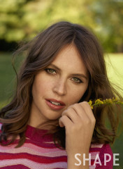 FELICITY JONES in Shape Magazine, January/February 2020 фото №1241299