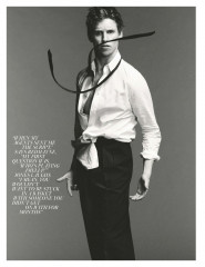 Felicity Jones – Photoshoot for Vogue UK November 2019 фото №1224395
