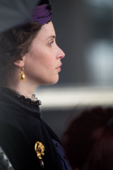 Felicity Jones – “The Aeronauts” Movie Set in Greenwich фото №1089792