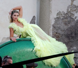 Florence Pugh - Valentino Campaign (Rome 03/25/2023) фото №1367855