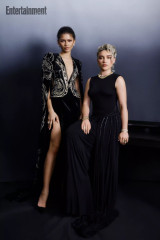 Florence Pugh and Zendaya – Entertainment Weekly February 2024 фото №1389196