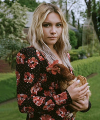 Florence Pugh for The Outnet // 2021 фото №1304996