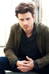 Francois Arnaud фото №655943