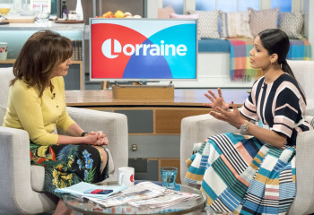 Freida Pinto Appeared on Lorraine TV Show in London  фото №955110