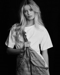 Frida Aasen by David Lipman for Naked Cashmere — 2021 фото №1292223