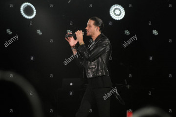 G-Eazy at CBS RADIO We Can Survive concert at the Hollywood Bowl 10/22/2016 фото №1070520