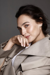 Gal Gadot by Tal Abudi (2021) фото №1331602