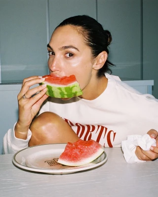 Gal Gadot by Dudi Hasson (Jan 2022) фото №1335503