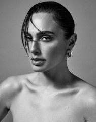 Gal Gadot for Harper's Bazaar Spain, March 2025 фото №1412665