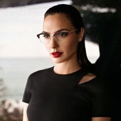 Gal Gadot – Cool Ray Collection 2017 фото №1002060