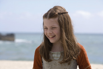 Georgie Henley  фото №686738