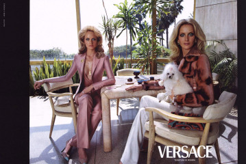 Georgina Grenville Versace Fall 2000 фото №1252360