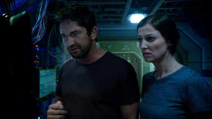 Gerard Butler - Geostorm Movie Stills (2017) фото №1005371