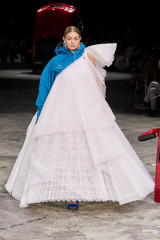 Off-White Autumn/Winter 2020 Fashion Show in Paris фото №1248280
