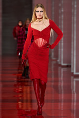 Versace Fall/Winter 2022 Fashion Show in Milan фото №1338781