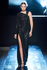 Michael Kors Fall/Winter 2022 Fashion Show in New York фото №1338471
