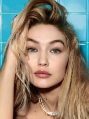 Gigi Hadid by Yulia Gorbachenko for US InStyle (March 2022) фото №1336278