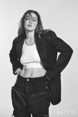 Gigi Hadid by Collier Schorr for Harper's Bazaar (August 2021) фото №1303018