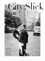 Gigi Hadid in Vogue Magazine, October 2018 фото №1102401