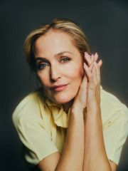 Gillian Anderson – The Observer Magazine, March 2024 фото №1391787