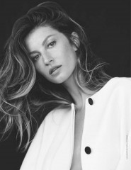 GISELE BUNDCHEN in Elle Magazine, France January 2020 фото №1241713