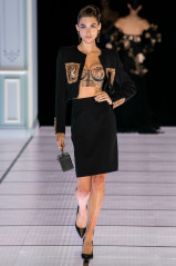Grace Elizabeth - 2022 Moschino Fashion Show in Milan 02/25/2022 фото №1341822
