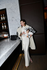 Grace Elizabeth - Attend Daily Front Row Celebrates 15 Years of Chic in New York фото №1056334