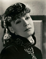 Greta Garbo фото №401830
