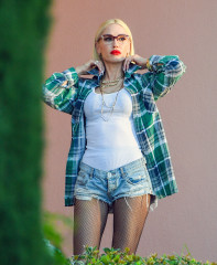 Gwen Stefani - Shooting for Eyewear Campaign in Beverly Hills 09/26/2020 фото №1276893