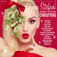 Gwen Stefani for You Make It Feel Like Christmas Photoshoot фото №1024132