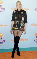 Gwen Stefani – Nickelodeon’s Kids’ Choice Awards in Los Angeles  фото №946985