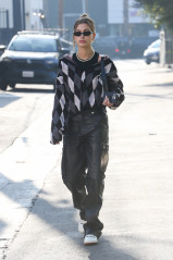 Hailey Rhode Bieber - Shopping in West Hollywood 11/02/2021 фото №1320656