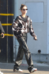 Hailey Rhode Bieber - Shopping in West Hollywood 11/02/2021 фото №1320651