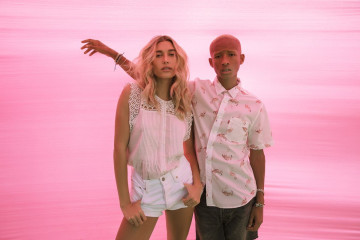 HAILEY BIEBER and Jaden Smith for Levi’s Spring 2020 Campaign фото №1255882