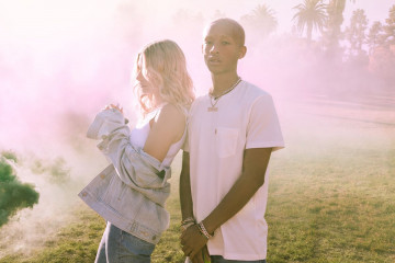 HAILEY BIEBER and Jaden Smith for Levi’s Spring 2020 Campaign фото №1255879
