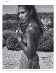 HANA JIRICKOVA in Vogue Magazine, Spain August 2020 фото №1266557