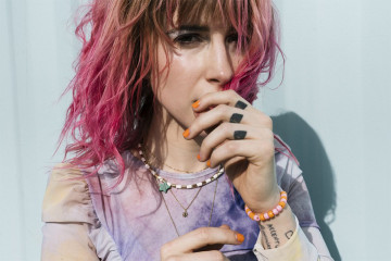 HAYLEY WILLIAMS for Nylon Magazine, April 2020 фото №1255334