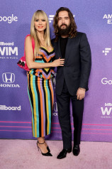Heidi Klum - Billboard Women In Music in Los Angeles 03/02/2022 фото №1339380