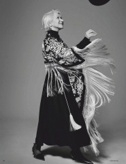 HELEN MIRREN in Vogue Magazine, Germany May 2020 фото №1253797