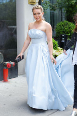 Hilary Duff in a “Cinderella” Dress – “Younger” Set in NY фото №973101