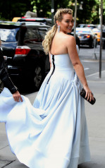 Hilary Duff in a “Cinderella” Dress – “Younger” Set in NY фото №973099