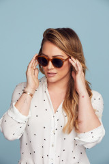 Hilary Duff – Muse x Hilary Duff Glasses Photoshoot фото №1091163