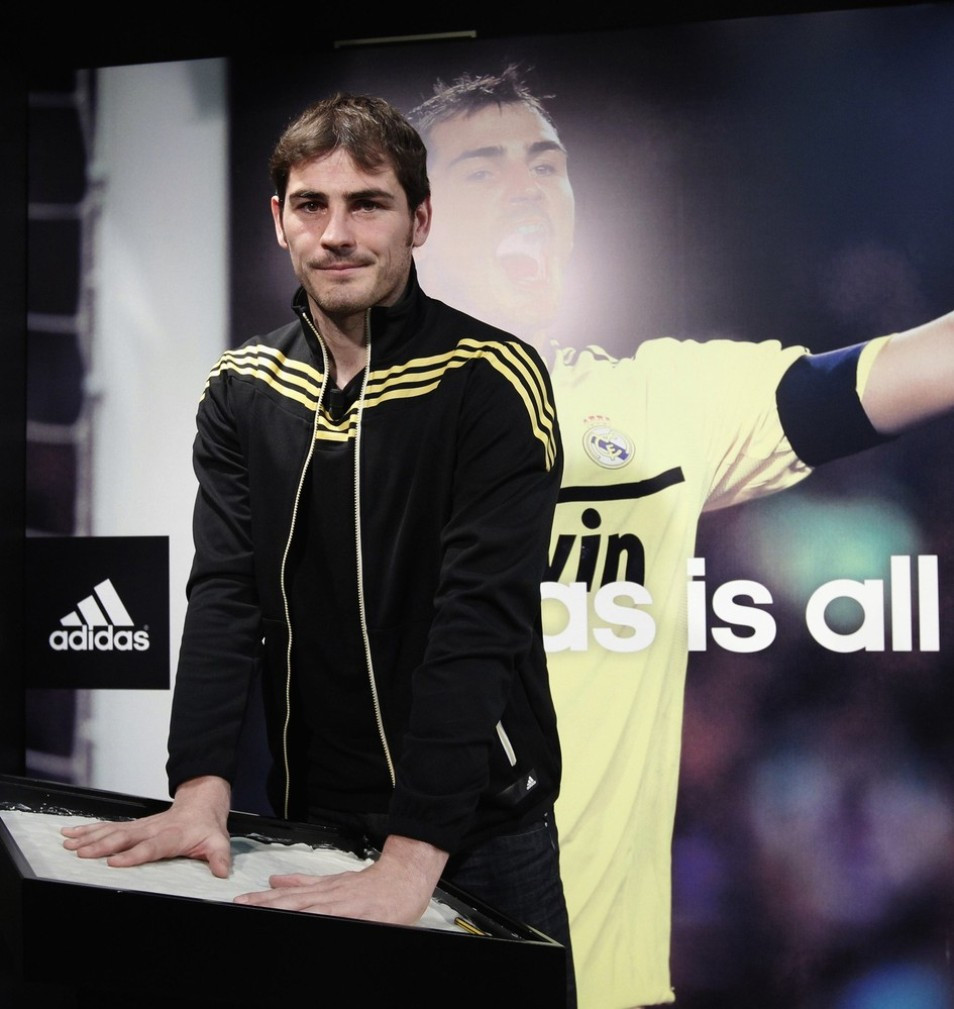 Икер Касильяс (Iker Casillas)