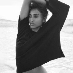 Imaan Hammam for Donna Karan Cashmere Collection фото №1413492