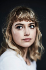 Imogen Poots – Deadline Studio Portraits at SXSW 2018 фото №1053284