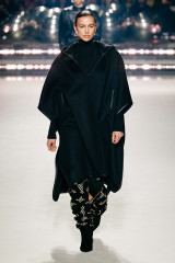 Isabel Marant Autumn/Winter 2020 Fashion Show in Paris фото №1248207